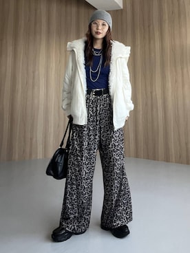 「アイテム（ホワイト系）」を使った、migeruさん（レディース・160cm）の秋コーディネート