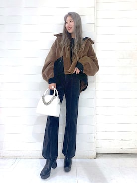 「スリット」｜「アイテム（ブルゾン）」を使った、migeruさん（レディース・160cm）の冬コーディネート