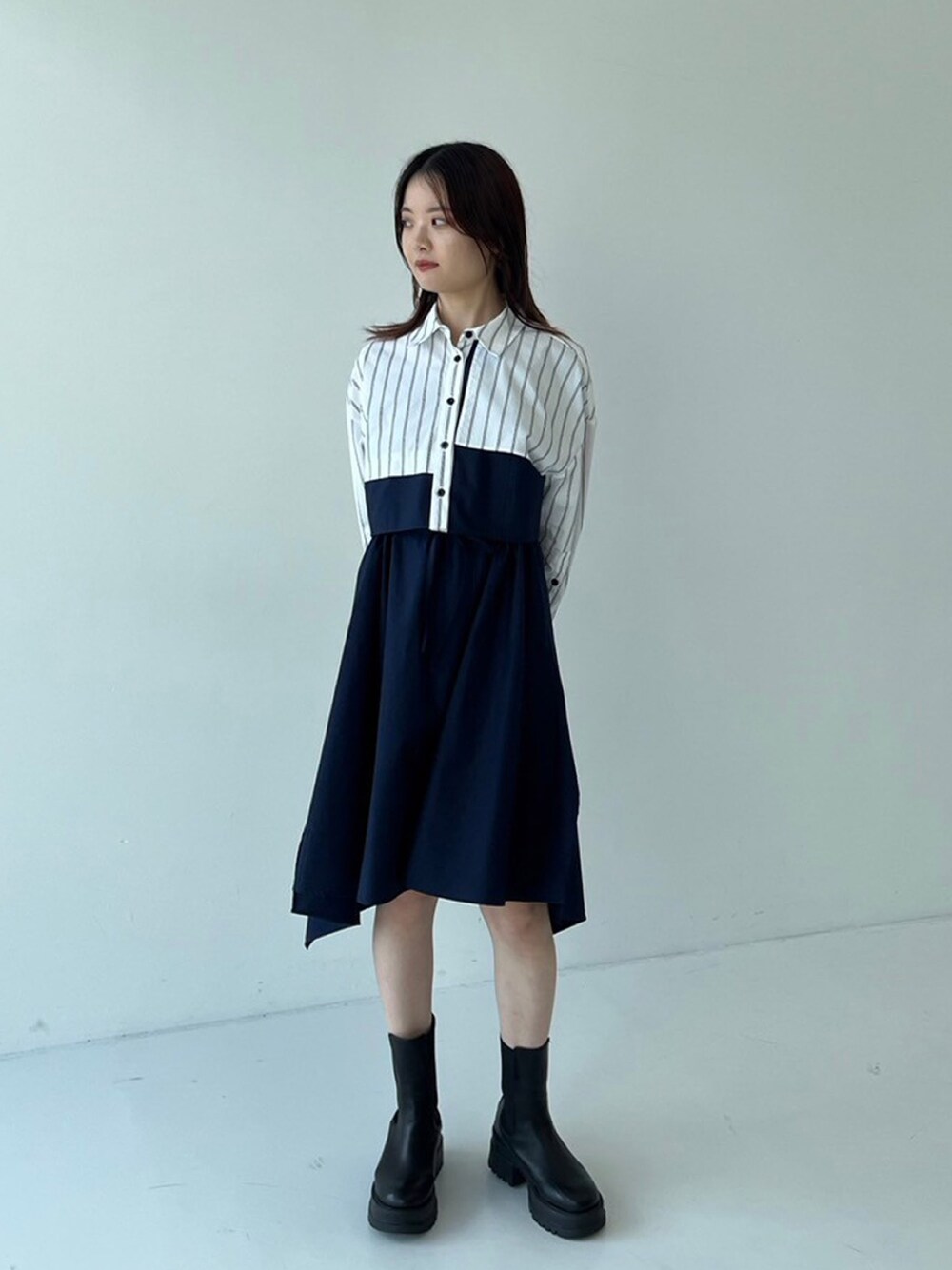 「秋服準備はじめました、シャツスタイル、ワンピース」｜「UNITED TOKYOの2ウェイレイヤードシャツワンピース（シャツワンピース、その他）」を使った、UNITED TOKYO STAFFさん（レディース・163cm）の秋コーディネートの1枚目の写真