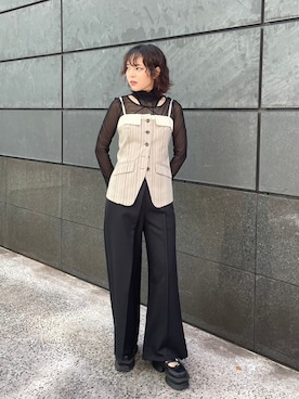 「UNITED TOKYO（ユナイテッドトウキョウ）のアイテム（Tシャツ/カットソー）」を使った、UNITED TOKYO STAFFさん（レディース・163cm）の秋コーディネート