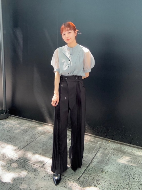 UNITED TOKYO プリーテッドスイッチングパンツ UNITED TOKYOプリーテッドスイッチングパンツ