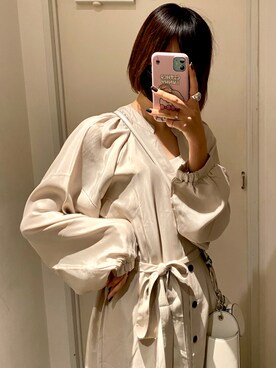 「ROYAL FLASH（ロイヤルフラッシュ）のアイテム（PC・スマホグッズ/家電）」を使った、ミカさん（レディース・166cm）の秋コーディネート