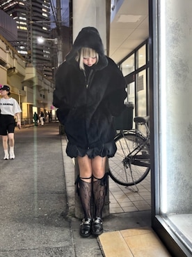 「ROYAL FLASH（ロイヤルフラッシュ）のアイテム」を使った、ミカさん（レディース・166cm）の秋コーディネート