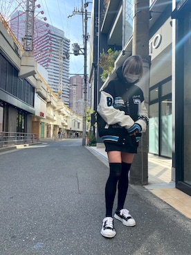 「ROYAL FLASH（ロイヤルフラッシュ）のアイテム（ジャケット/アウター）」を使った、ミカさん（レディース・166cm）の冬コーディネート