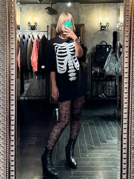「ROYAL FLASH（ロイヤルフラッシュ）のアイテム」を使った、ミカさん（レディース・166cm）の春コーディネート