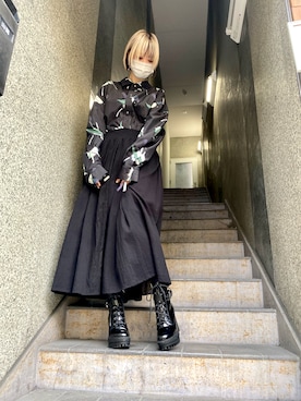 「KMRii（ケムリ）のアイテム」を使った、ミカさん（レディース・166cm）の冬コーディネート