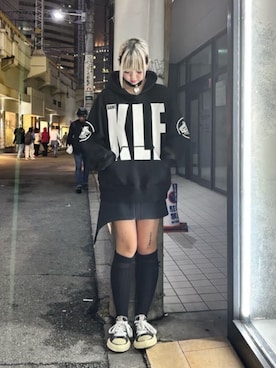 「ROYAL FLASH（ロイヤルフラッシュ）のアイテム」を使った、ミカさん（レディース・166cm）の秋コーディネート