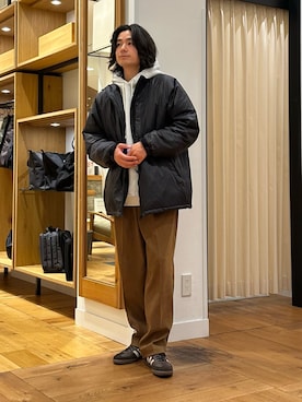 「シンプル」｜「アイテム（ブルゾン）」を使った、キムラさん（メンズ・177cm）の冬コーディネート