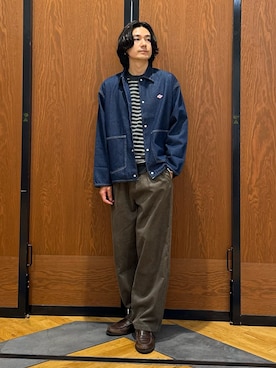「URBAN RESEARCH DOORS（アーバンリサーチドアーズ）のDANTON　COVERALL SHIRTS（シャツ/ブラウス、ブルー系）」を使った、キムラさん（メンズ・177cm）の秋コーディネート