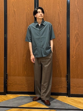 「URBAN RESEARCH DOORS（アーバンリサーチドアーズ）のクイックドライショートスリーブシャツカバーオール（カバーオール、グリーン系）」を使った、キムラさん（メンズ・177cm）の春コーディネート