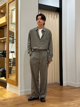 「URBAN RESEARCH（アーバンリサーチ）のWASHABLE WOOL EASY TROUSER（その他パンツ、グレー系）」を使った、キムラさん（メンズ・177cm）の春コーディネート