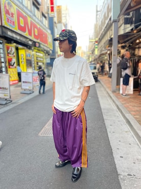 「Gramicci（グラミチ）のアイテム（トップス）」を使った、井上陽翔さん（メンズ・175cm）の夏コーディネート