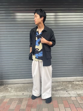 「黒シャツ」｜井上陽翔さん（メンズ・175cm）の夏コーディネート