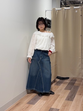 「CPCM（シーピーシーエム）のフリルバルーンブラウス（シャツ/ブラウス、ホワイト系）」を使った、みおさん（レディース・156cm）の春コーディネート