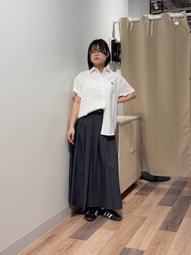 「U.S. POLO ASSN.（ユーエスポロアッスン）の半袖シャツ（シャツ/ブラウス、ホワイト系）」を使った、みおさん（レディース・156cm）の春コーディネート