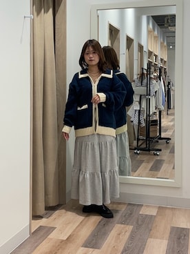スカートを使った「ダブルジップカーディガン」の人気ファッション