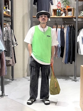 「NUMERALS（ヌメラルズ）のアイテム」を使った、堀井圭さん（メンズ・172cm）の春コーディネート
