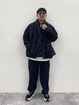 「NUMERALS（ヌメラルズ）のアイテム」を使った、堀井圭さん（メンズ・172cm）の秋コーディネート