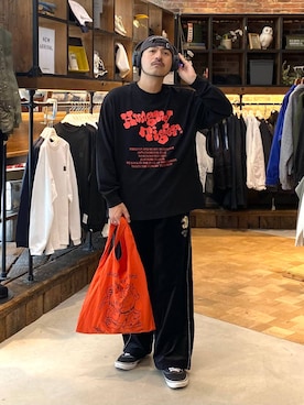 「エコバッグ」｜堀井圭さん（メンズ・172cm）の秋コーディネート