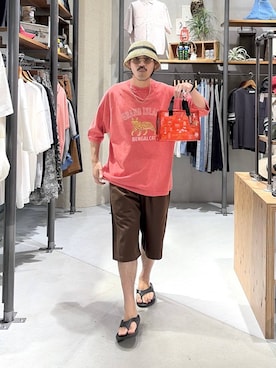 「アイテム（インテリア）」を使った、堀井圭さん（メンズ・172cm）の夏コーディネート