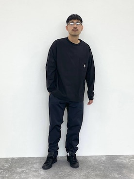 「アイテム（サングラス）」を使った、堀井圭さん（メンズ・172cm・30代）の秋コーディネート