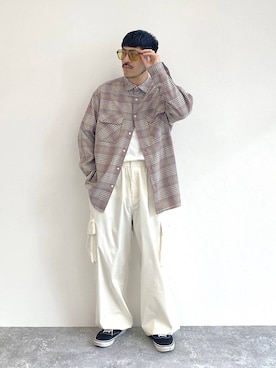 「アイテム（カーゴパンツ）」を使った、堀井圭さん（メンズ・172cm・40代）の秋コーディネート