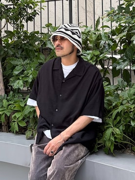 「niko and...（ニコアンド）のアソートシルバーバングル（バングル/リストバンド、その他）」を使った、堀井圭さん（メンズ・172cm）の夏コーディネート