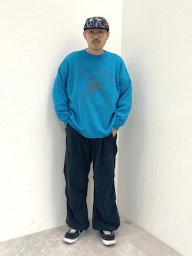 「NUMERALS（ヌメラルズ）のアイテム（パンツ）」を使った、堀井圭さん（メンズ・172cm）の冬コーディネート
