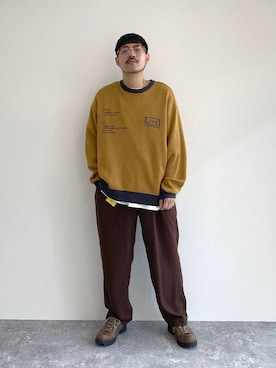 「niko and...（ニコアンド）のアイテム（スラックス）」を使った、堀井圭さん（メンズ・172cm）の秋コーディネート