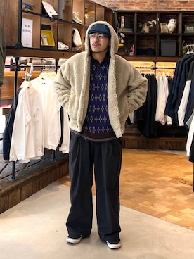 「アイテム（ハンチング/ベレー帽）」を使った、堀井圭さん（メンズ・172cm）の秋コーディネート