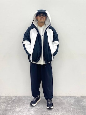 「アイテム（ダウンジャケット/コート）」を使った、堀井圭さん（メンズ・172cm）の秋コーディネート