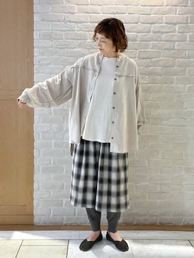 「studio CLIP（スタディオクリップ）の《natural by clip》コットンカラミチェックハーフパンツ（Pants、その他）」を使った、Rieさん（レディース・168cm）の秋コーディネート