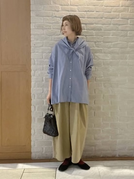 「studio CLIP（スタディオクリップ）のマクラメ巾着付きショルダーバッグ（ショルダーバッグ、ブラウン系）」を使った、Rieさん（レディース・168cm）の春コーディネート
