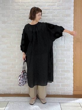 「アイテム（トートバッグ、パープル系）」を使った、Rieさん（レディース・168cm）の秋コーディネート