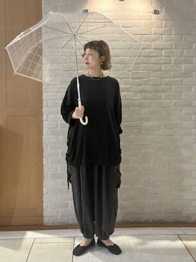 「studio CLIP（スタディオクリップ）の《natural by clip》リネンコンユルカーゴパンツ（カーゴパンツ、グレー系）」を使った、Rieさん（レディース・168cm）の夏コーディネート
