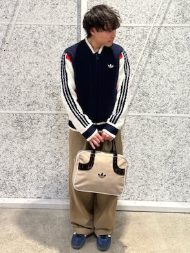 「アイテム（カーディガン/ボレロ）」を使った、YIさん（メンズ・160cm）の秋コーディネート