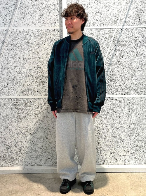 adidas（アディダス） ジャージ SST アディカラー ベロア トラック
