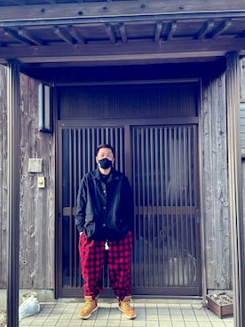 「WOOLRICH（ウールリッチ）のアイテム（パンツ）」を使った、usichan0225さん（メンズ・165cm）の春コーディネート