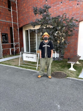 「VINTAGE（ヴィンテージ）のアイテム（トップス、ブラック系）」を使った、usichan0225さん（メンズ・165cm）の春コーディネート