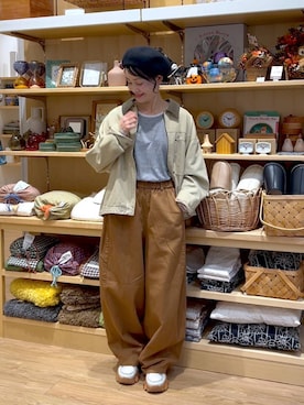 「アイテム（ジャケット/アウター）」を使った、ともちんさん（レディース・153cm・40代）の秋コーディネート