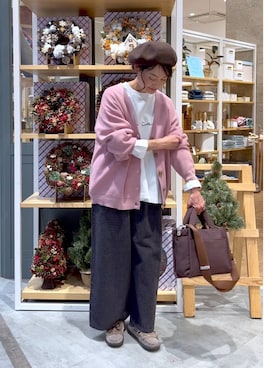 「アイテム（ハンチング/ベレー帽）」を使った、ともちんさん（レディース・153cm）の秋コーディネート