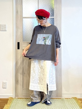 「アイテム（ハンチング/ベレー帽、レッド系）」を使った、ともちんさん（レディース・153cm）の秋コーディネート