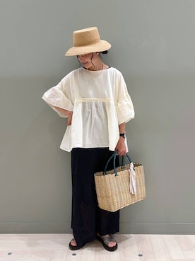 「アイテム（かごバッグ、グリーン系）」を使った、ともちんさん（レディース・153cm）の夏コーディネート