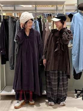 「アイテム（キャップ）」を使った、ともちんさん（レディース・153cm・40代）の秋コーディネート