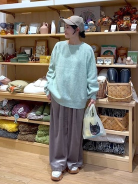 「アイテム（タオル）」を使った、ともちんさん（レディース・153cm）の秋コーディネート