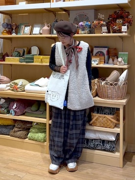「アイテム（ハンチング/ベレー帽）」を使った、ともちんさん（レディース・153cm・40代）の秋コーディネート