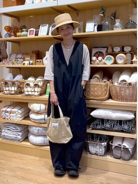 「アイテム（オールインワン・サロペット）」を使った、ともちんさん（レディース・153cm・40代）の夏コーディネート