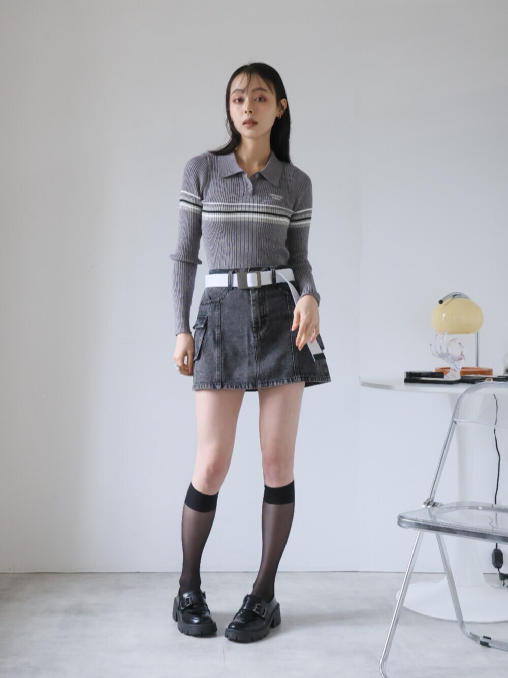 「ハイソックス、春コーデ、春夏コーデ、大人カジュアル、大人コーデ、大人女子、大人ファッション、大人トレンドカジュアル、大人かわいい」｜「Ulyssesのアイテム（ソックス/靴下、ブラック系）」を使った、Ulyssesさん（レディース・158cm）の春コーディネートの1枚目の写真
