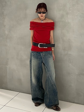 「SLY（スライ）のSTRETCH CUT OFF SHOULDER TOPS ストレッチ カット オフショルダー トップス 夏服 秋服（Tシャツ/カットソー）」を使った、reny33さん（レディース・162cm）の夏コーディネート