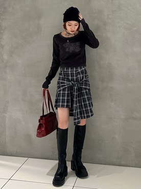 「アイテム（チョーカー）」を使った、AYANEさん（レディース・155cm）の秋コーディネート